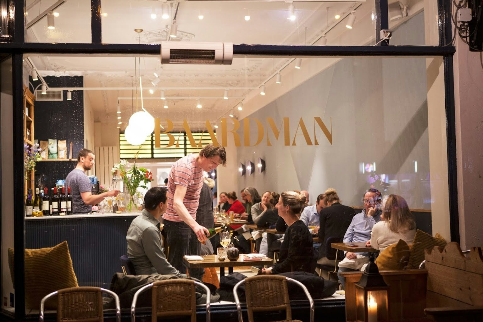 people enjoying food at Baardman The Hague