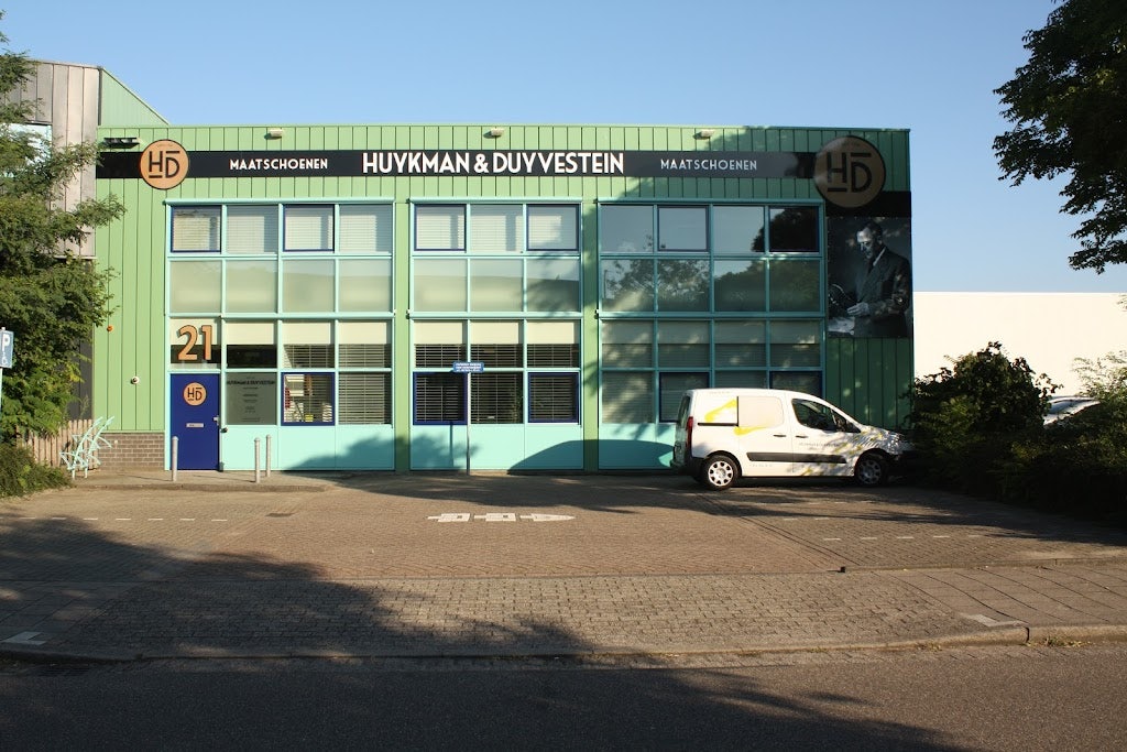 tailored shoemaker Huykman & Duyvestein in The Hague