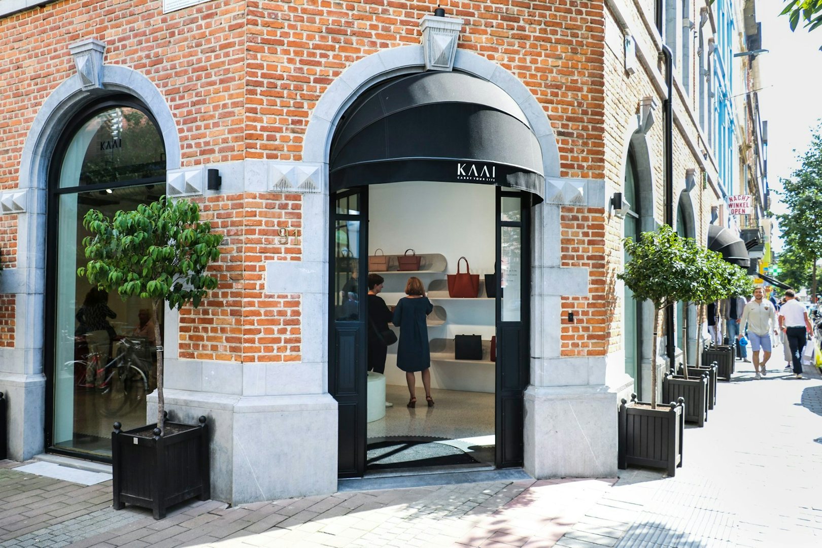 Facade of Kaai handbag shop