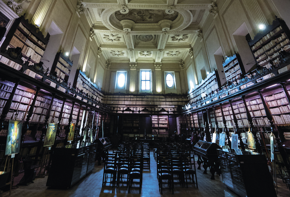 5 incredible libraries in Rome | The 500 Hidden Secrets