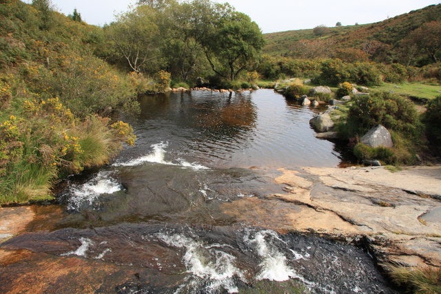 Shilley Pool wild swimming spot