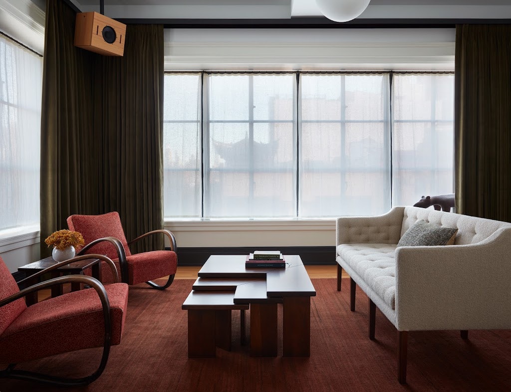 stylish room interior at the Nine Orcharch Hotel NYC