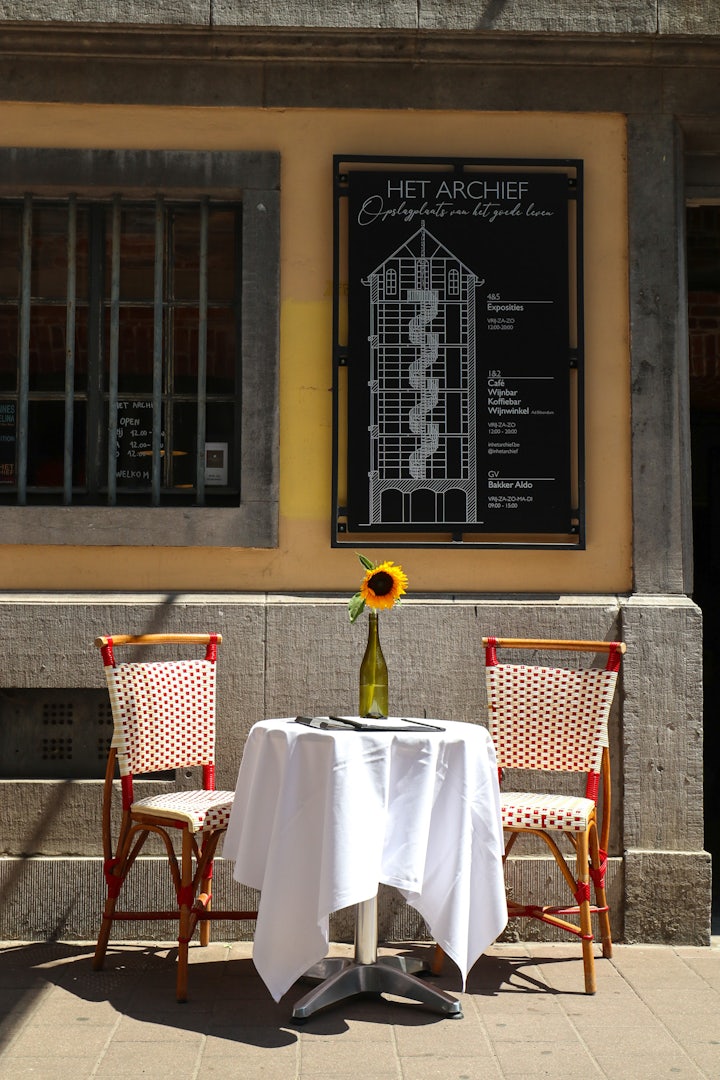 Terrace of wine bar Het Archief in Antwerp