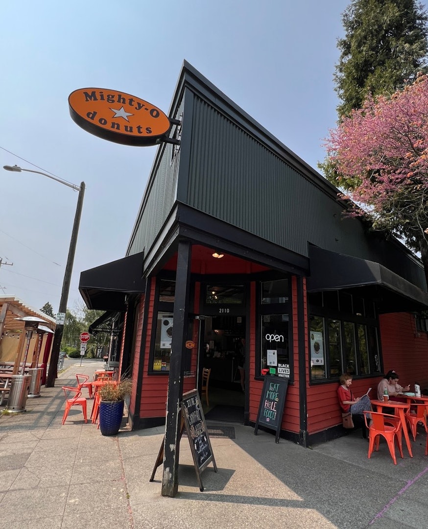 Exterior and street view of Mighty-O donut shop in Seattle