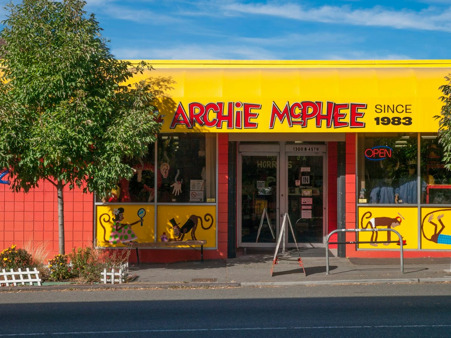 Street view of Archie McPhee novelty store
