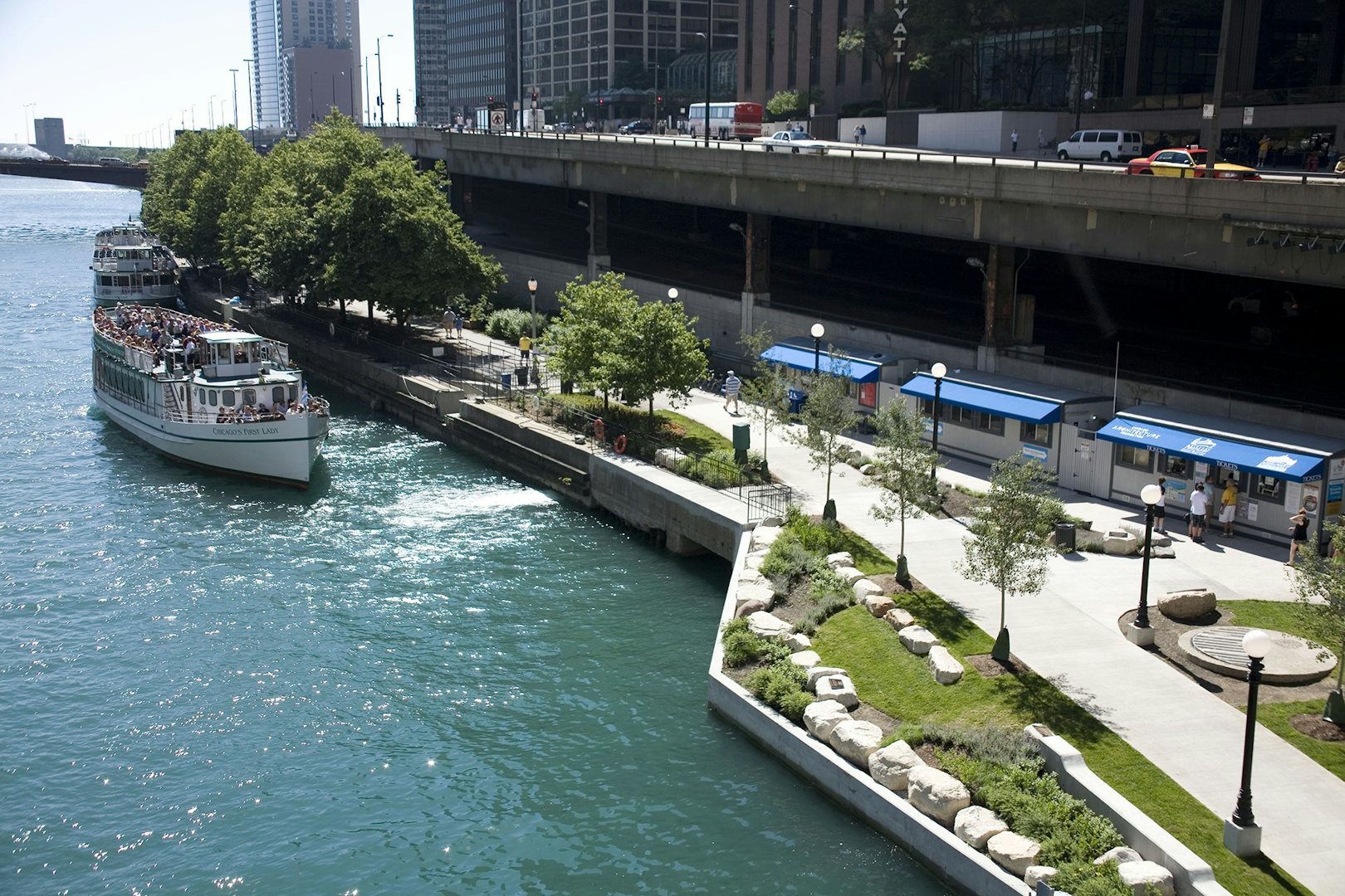 Chicago river