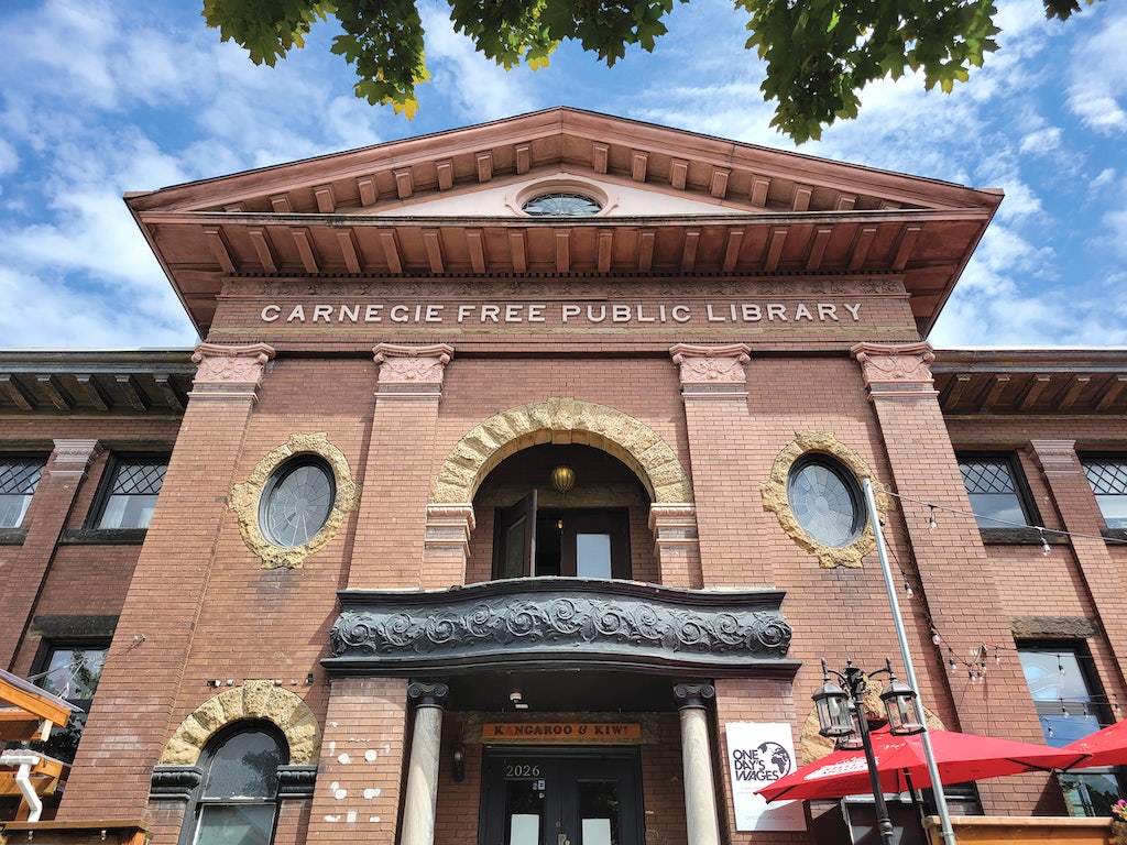 front view of the Ballard Carnegie library entrance