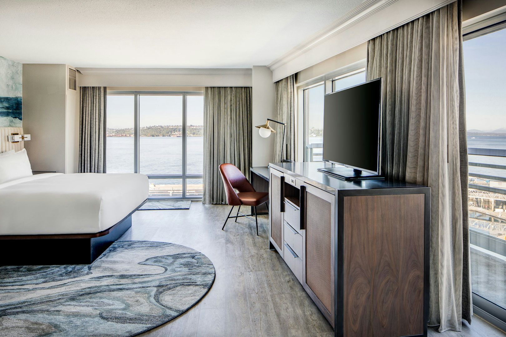 a king room with waterview at the Seattle Marriot Waterfront