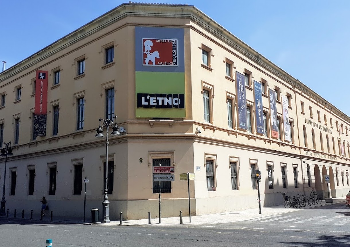 façade of the ETNO in Valencia