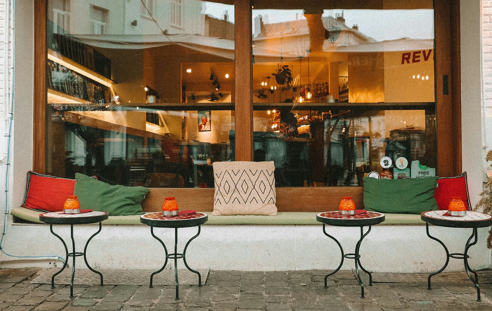 cozy outdoor seating at Revista bar in Antwerp
