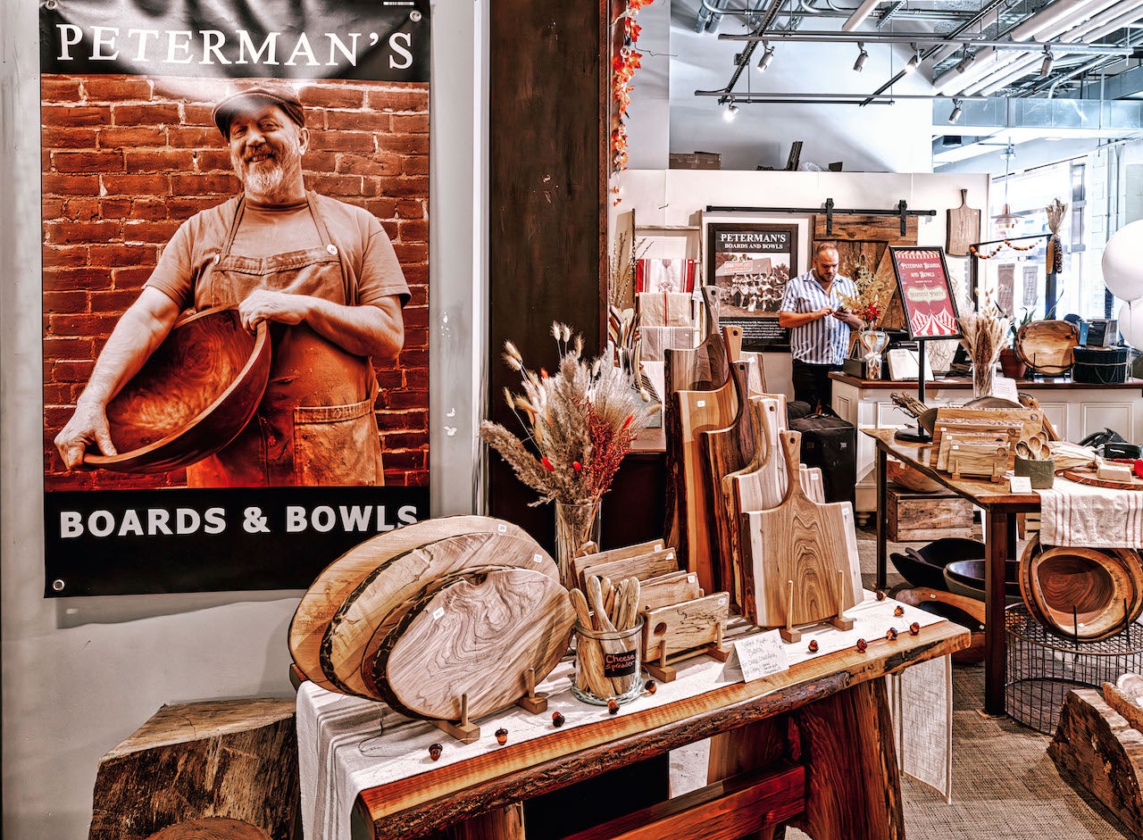 wooden cuttingboards from Peterman's