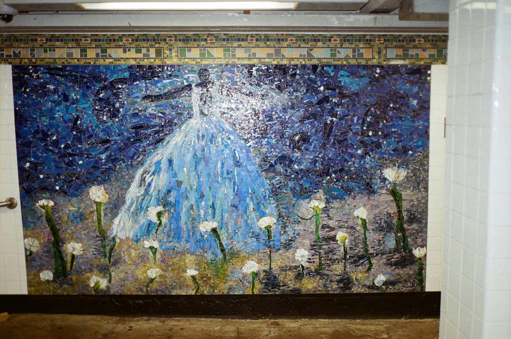 art work at the A1 station in NYC
