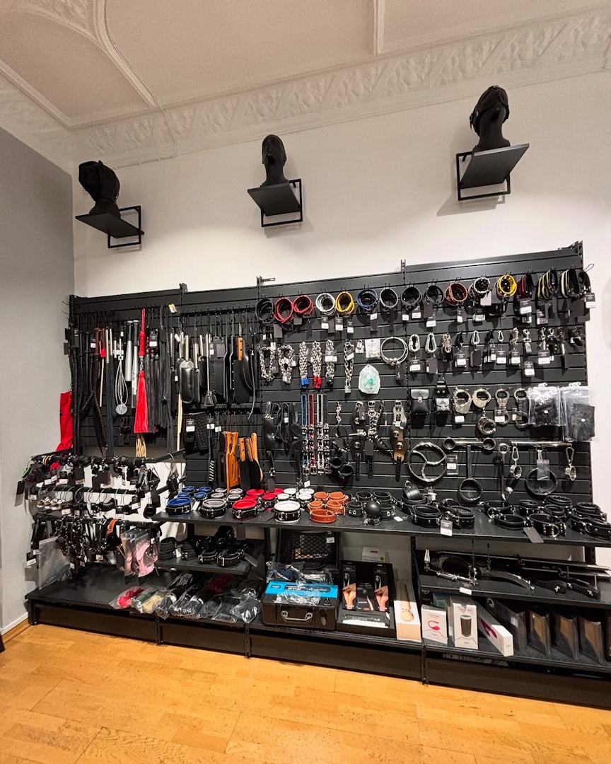 5 hot sex shops in Berlin | The 500 Hidden Secrets 5 hot sex shops in Berlin | The 500 Hidden Secrets